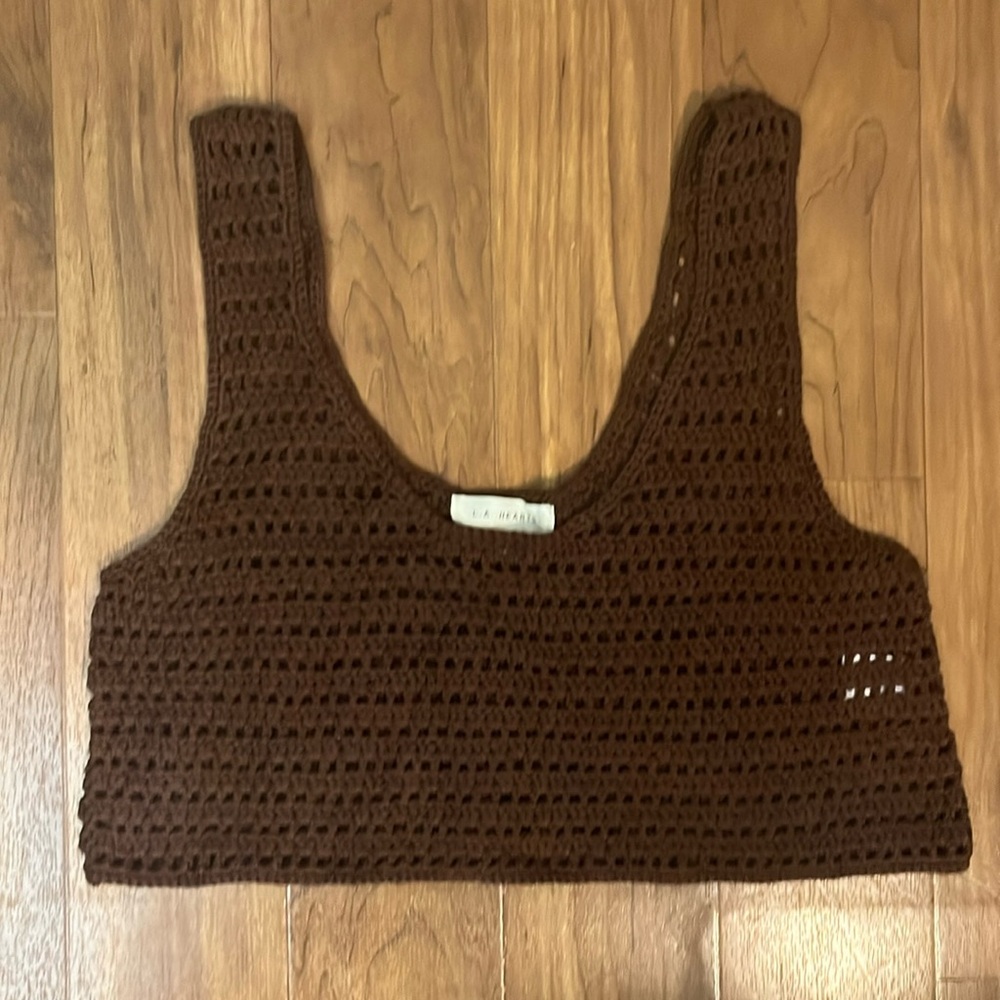 L.A. Heart Top Size Small Brown